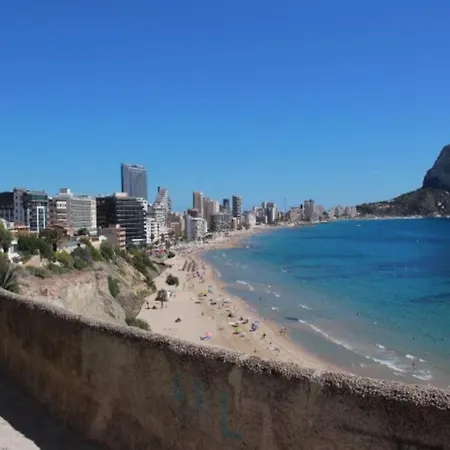 Mirando El Mar * Calpe